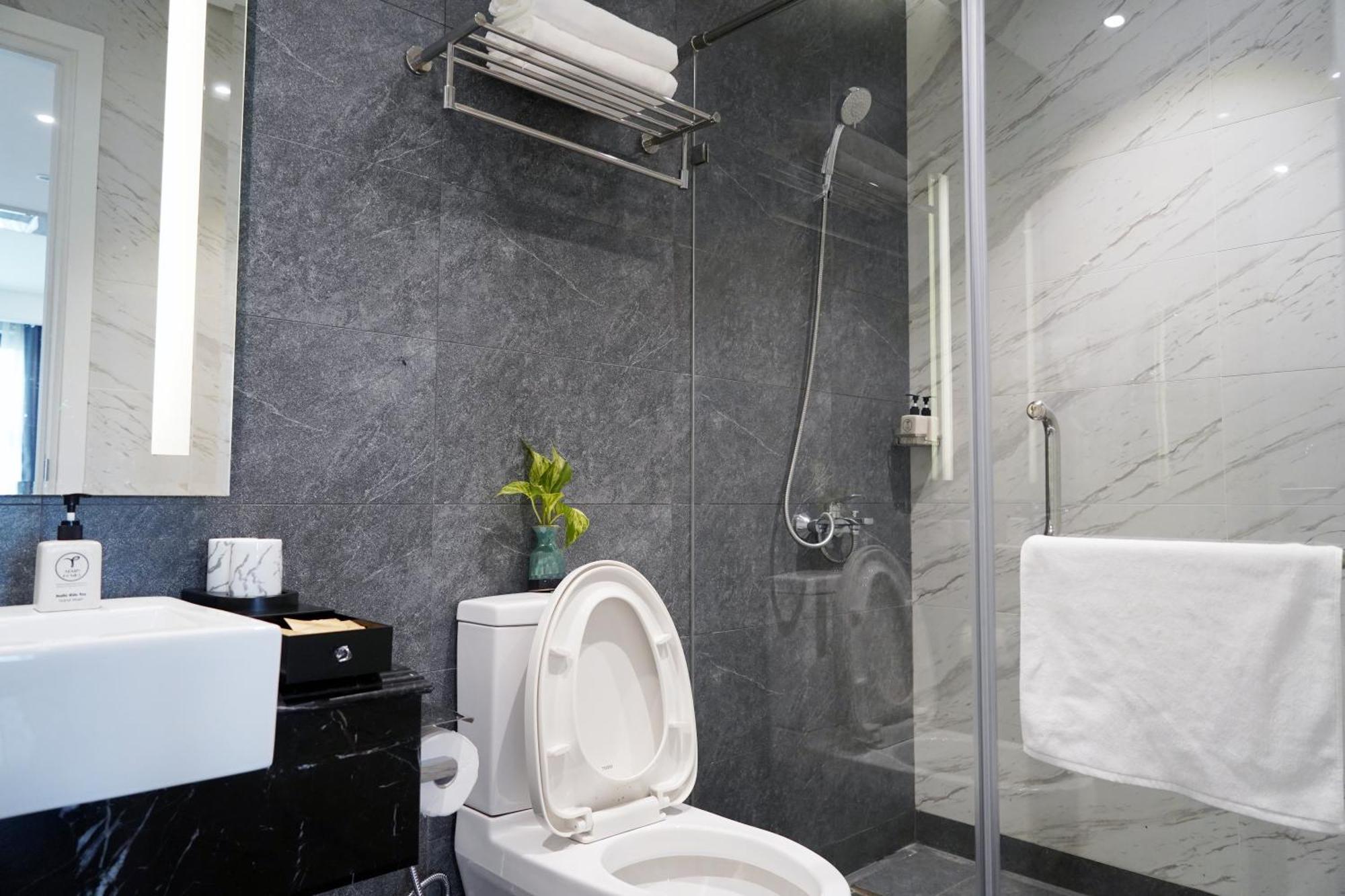 Armin Homes Altara Residences Quy Nhon Esterno foto